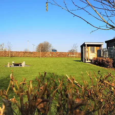 Holiday home Tranquil In