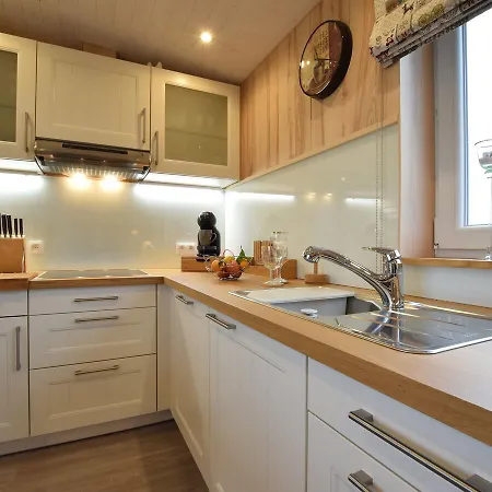 Holiday home Quaint Mobile With Sauna In Vielsalm